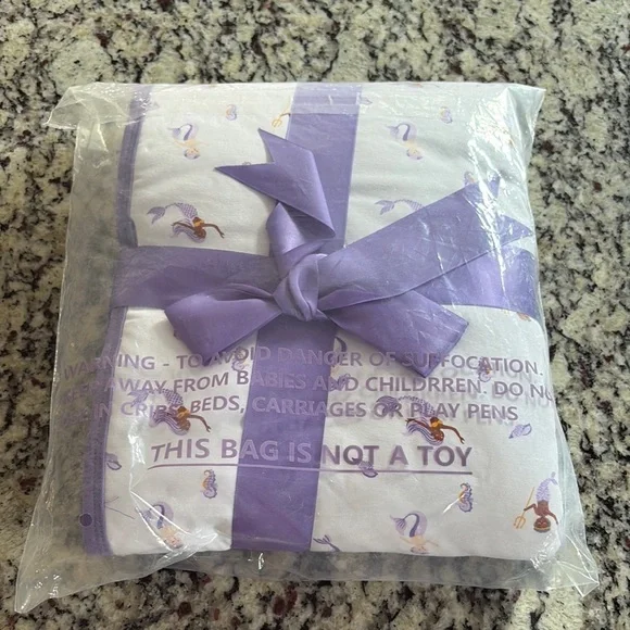 Bubble Baby Mermaid Bamboo Blanket - Picture 4 of 7